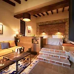 Aya Estate Relais & Chateaux 4*