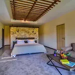 Aya Estate Relais & Chateaux 4*