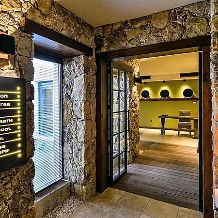 Aya Estate Relais & Chateaux