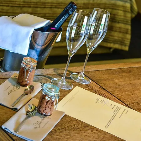Aya Estate Relais & Chateaux メルニック