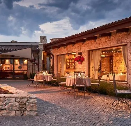 Zornitza Family Estate Relais & Chateaux 3*